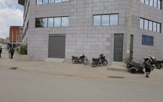 6000 SqFt Office/ Storage Space For Rent in Industrial Area (Newly-built)