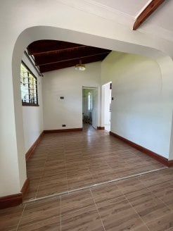 Exquisite One Bedroom Guest House For Rent
